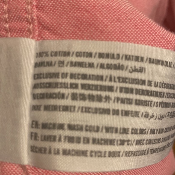 ✨3/$40✨ Hollister Button-Down - Picture 4 of 4